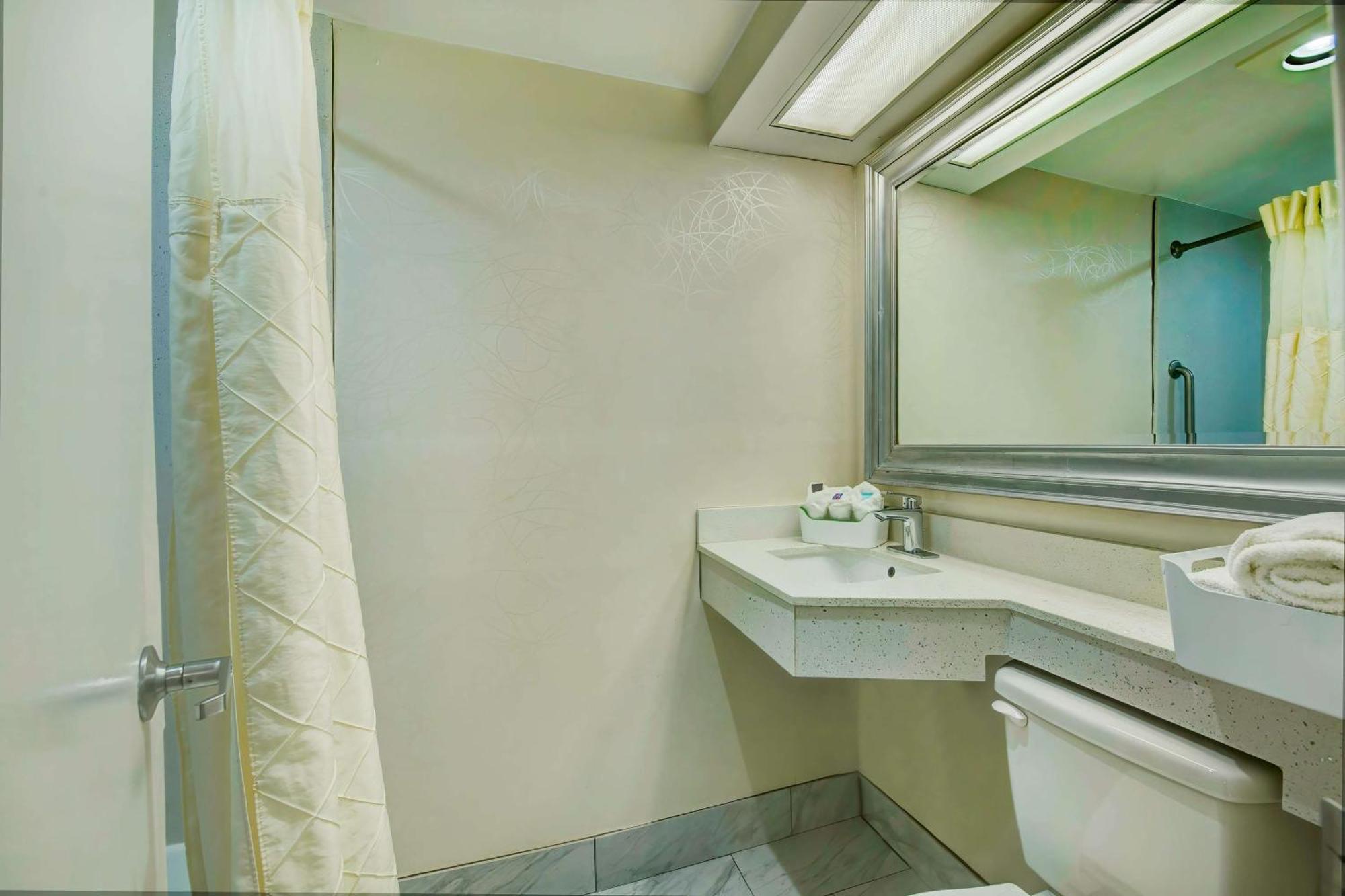 Motel 6 Atlanta, Ga - Midtown Eksteriør bilde