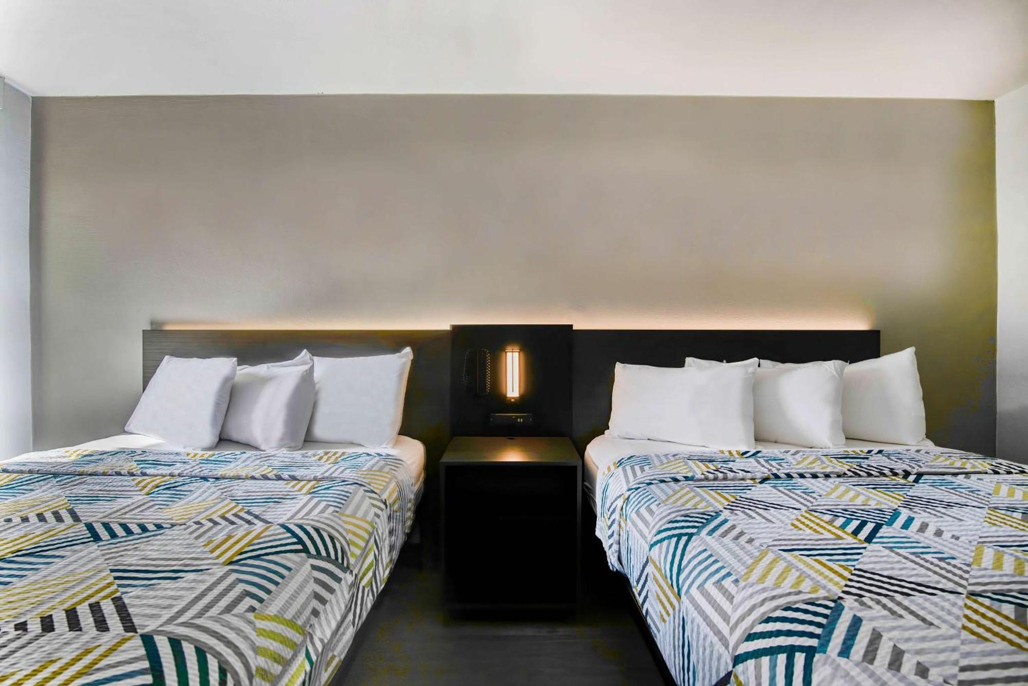 Motel 6 Atlanta, Ga - Midtown Eksteriør bilde
