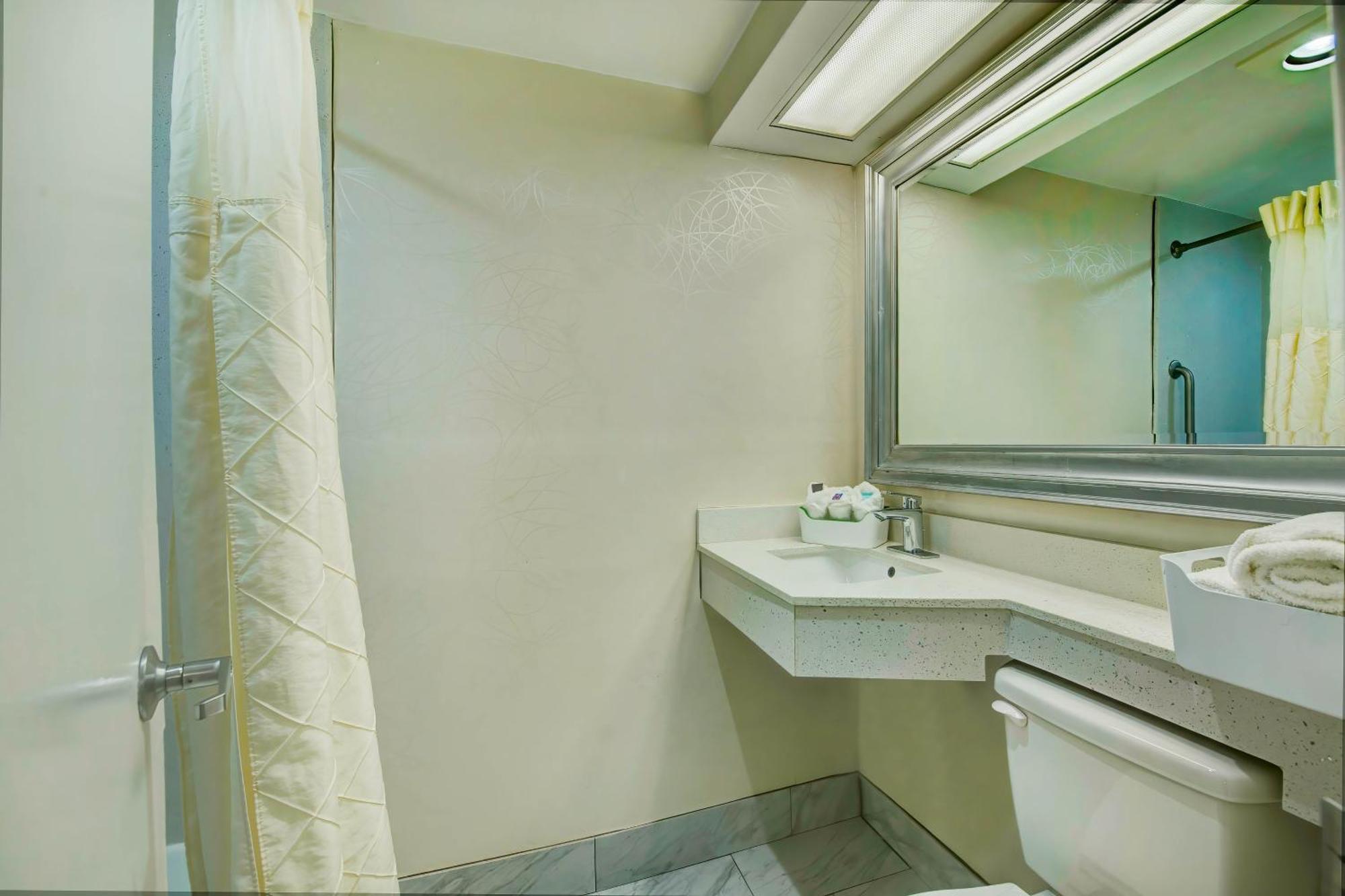 Motel 6 Atlanta, Ga - Midtown Eksteriør bilde