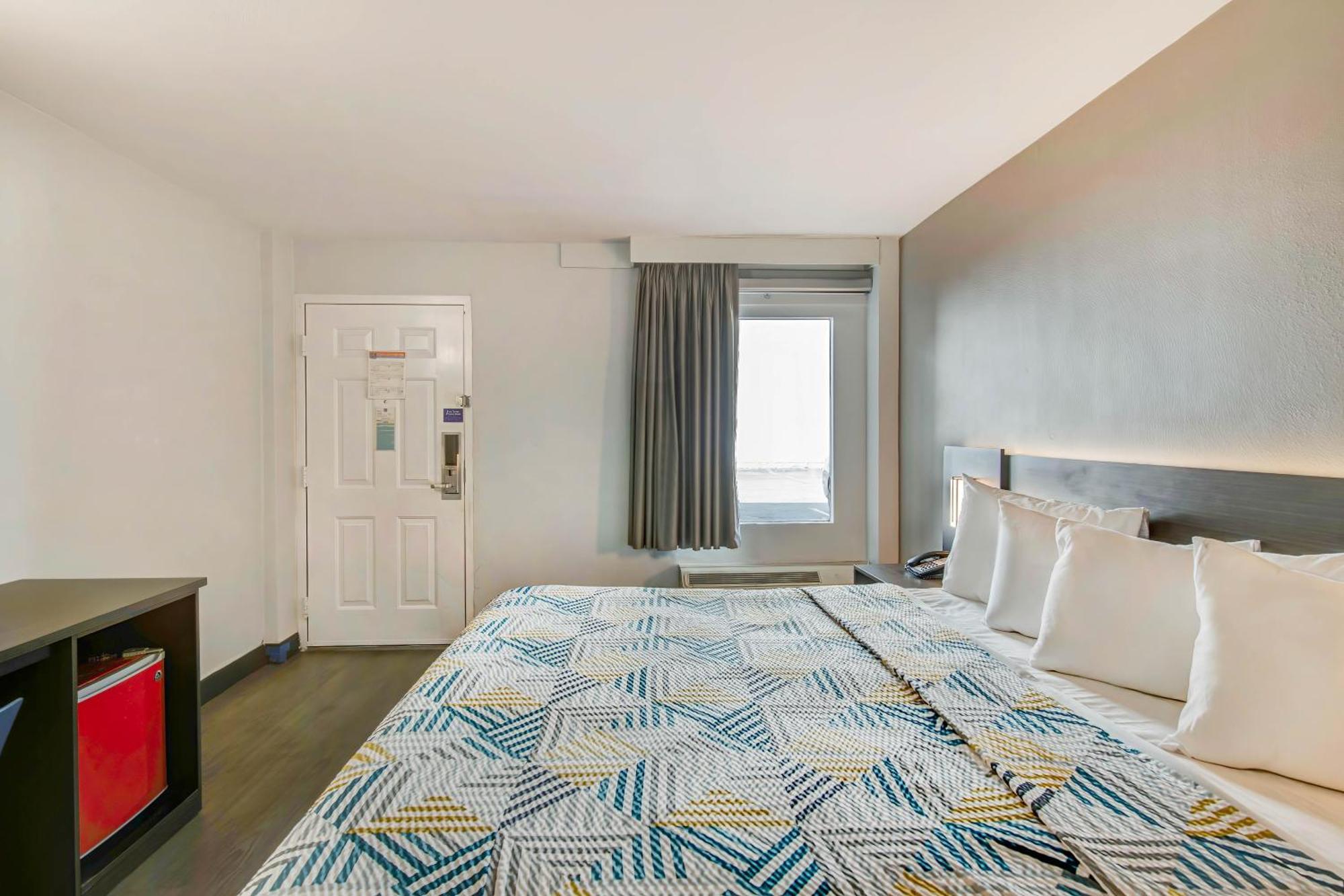Motel 6 Atlanta, Ga - Midtown Eksteriør bilde